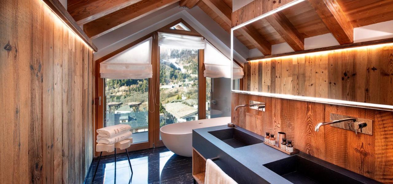 Le Massif Hotel & Lodge Courmayeur The Leading Hotels Of The World Exterior photo